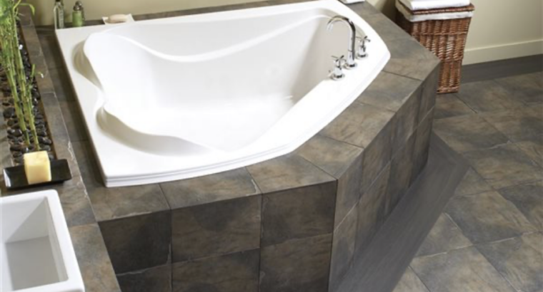 Corner***Jetted***Tub